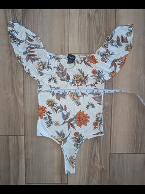 Rue21 White Floral Off-Shoulder Bodysuit with Orange & Yellow Flowers